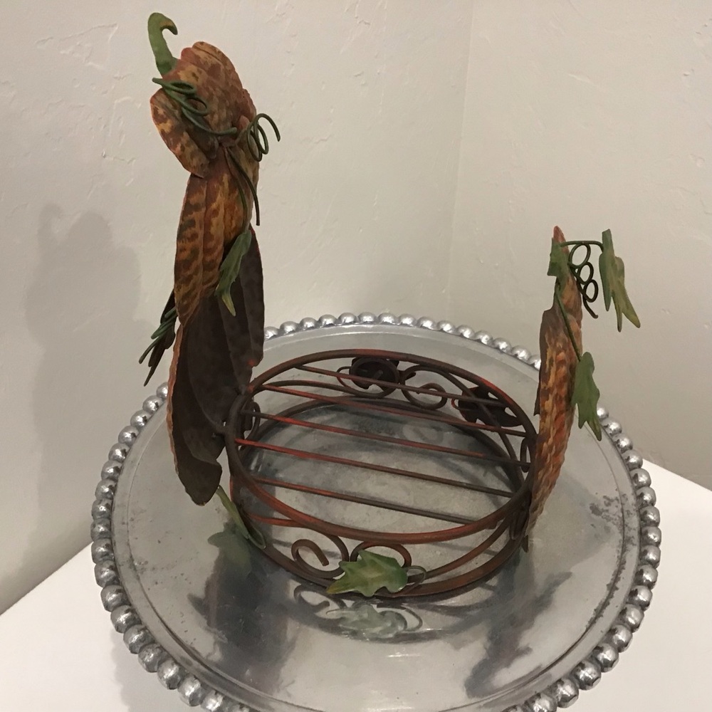🍂 Metal Pumpkin Candle Holder – Cozy Fall Decor - Picture 2 of 6